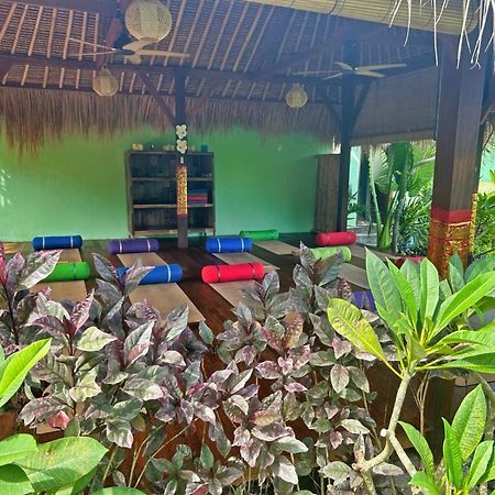 Bed and Breakfast Island Garden Huts Lembongan Нуса-Лембонган Экстерьер фото