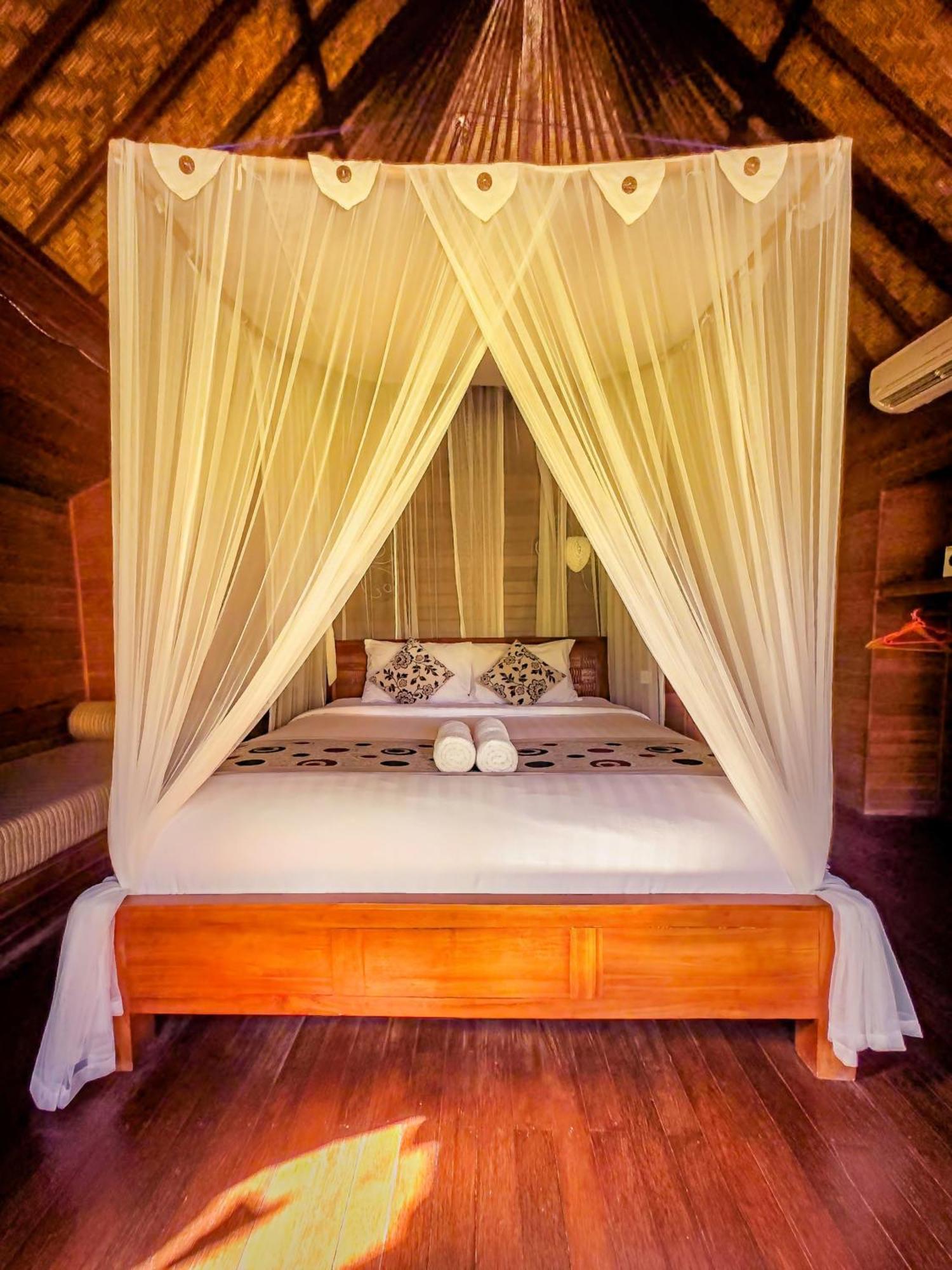 Bed and Breakfast Island Garden Huts Lembongan Нуса-Лембонган Экстерьер фото