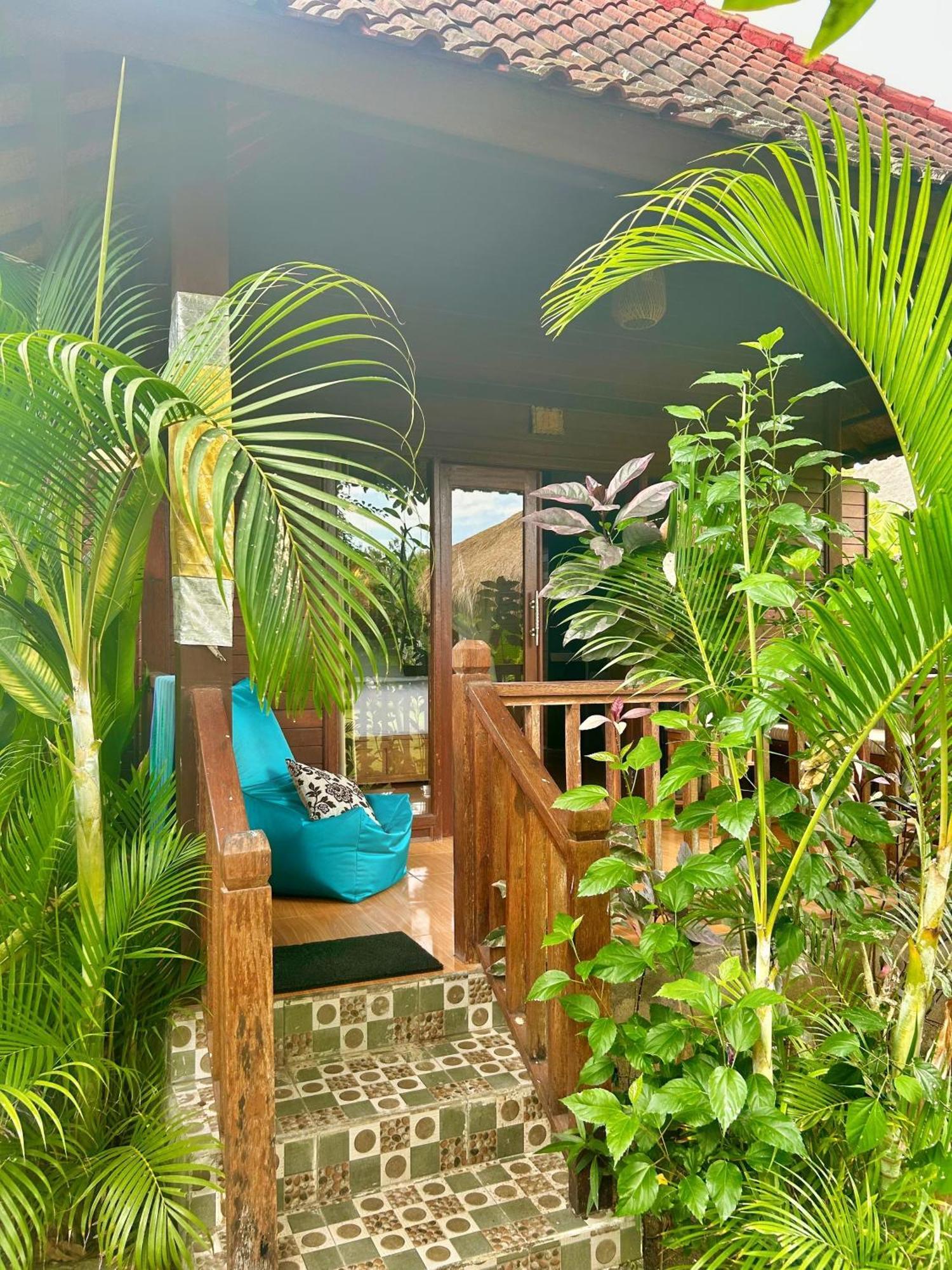 Bed and Breakfast Island Garden Huts Lembongan Нуса-Лембонган Экстерьер фото